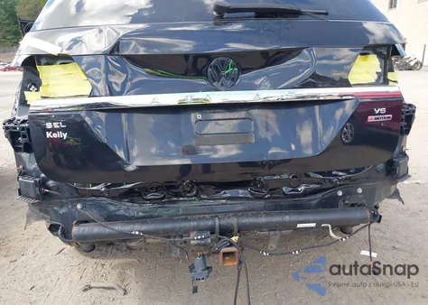 2018 Volkswagen Atlas 3.6L V6 Sel Premium из США, поврежденный, VIN 1V2NR2CA6JC584642